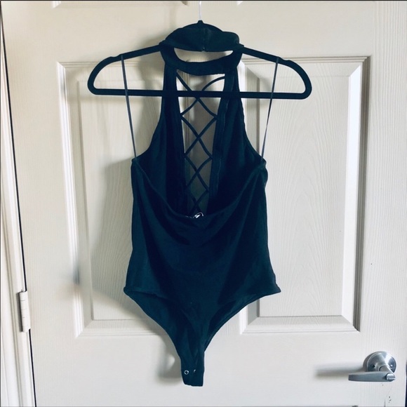 Express Criss Cross Bodysuit - Picture 2 of 4